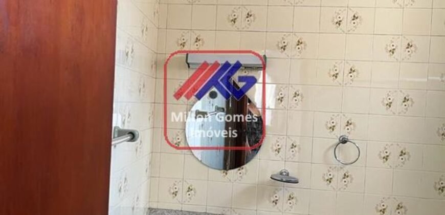 Sobrado para Venda em São Paulo, Vila Marieta, 4 dormitórios, 1 suíte, 2 banheiros, 4 vagas