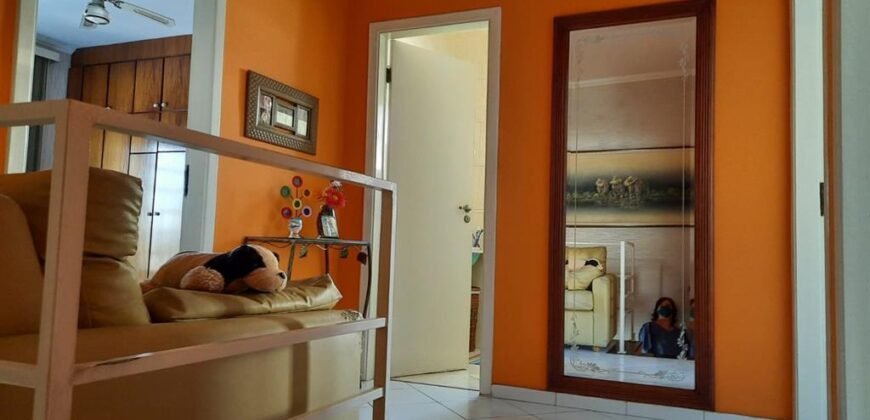 Sobrado para Venda em São Paulo, Vila Talarico, 3 dormitórios, 1 suíte, 2 banheiros, 6 vagas