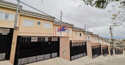 Sobrado para Venda em São Paulo, Guaianases, 2 dormitórios, 2 banheiros, 1 vaga